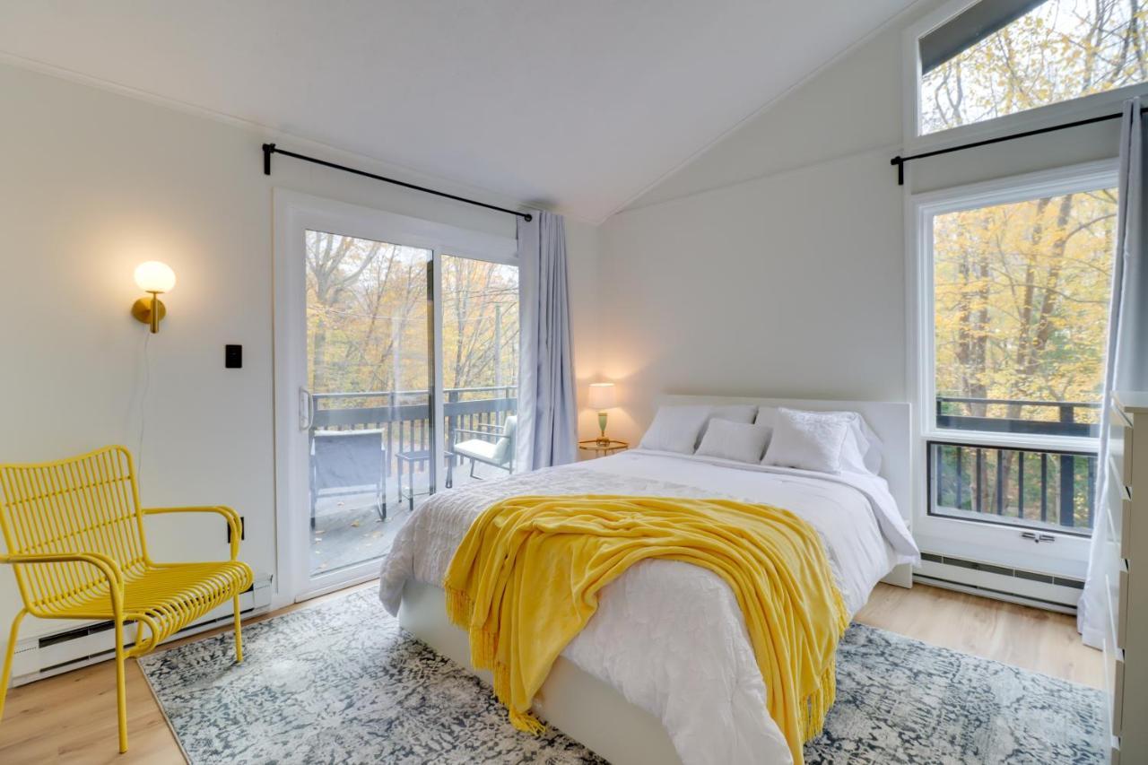 Getaway With Pool, Tennis Court And More! Holiday home Gouldsboro