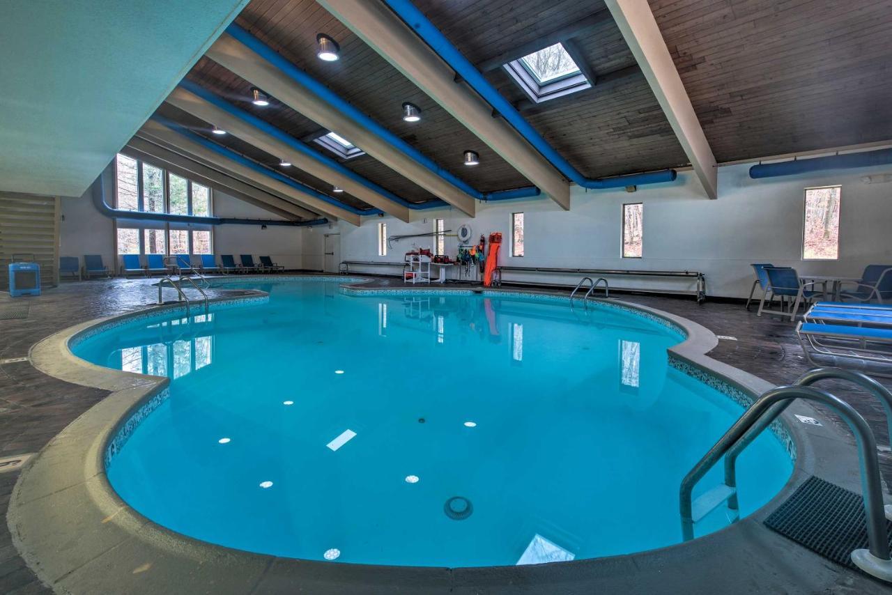 Getaway With Pool, Tennis Court And More! Holiday home *