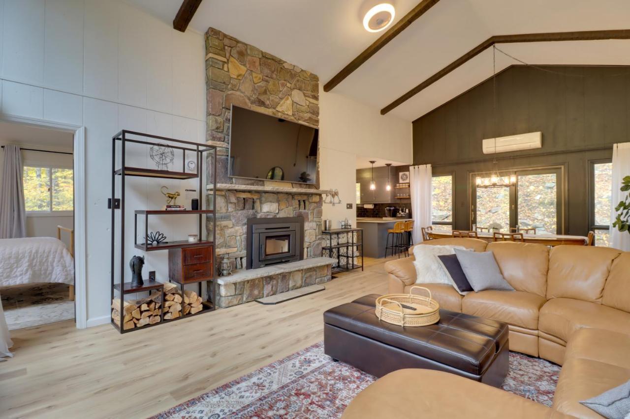 Holiday home Getaway With Pool, Tennis Court And More! Gouldsboro