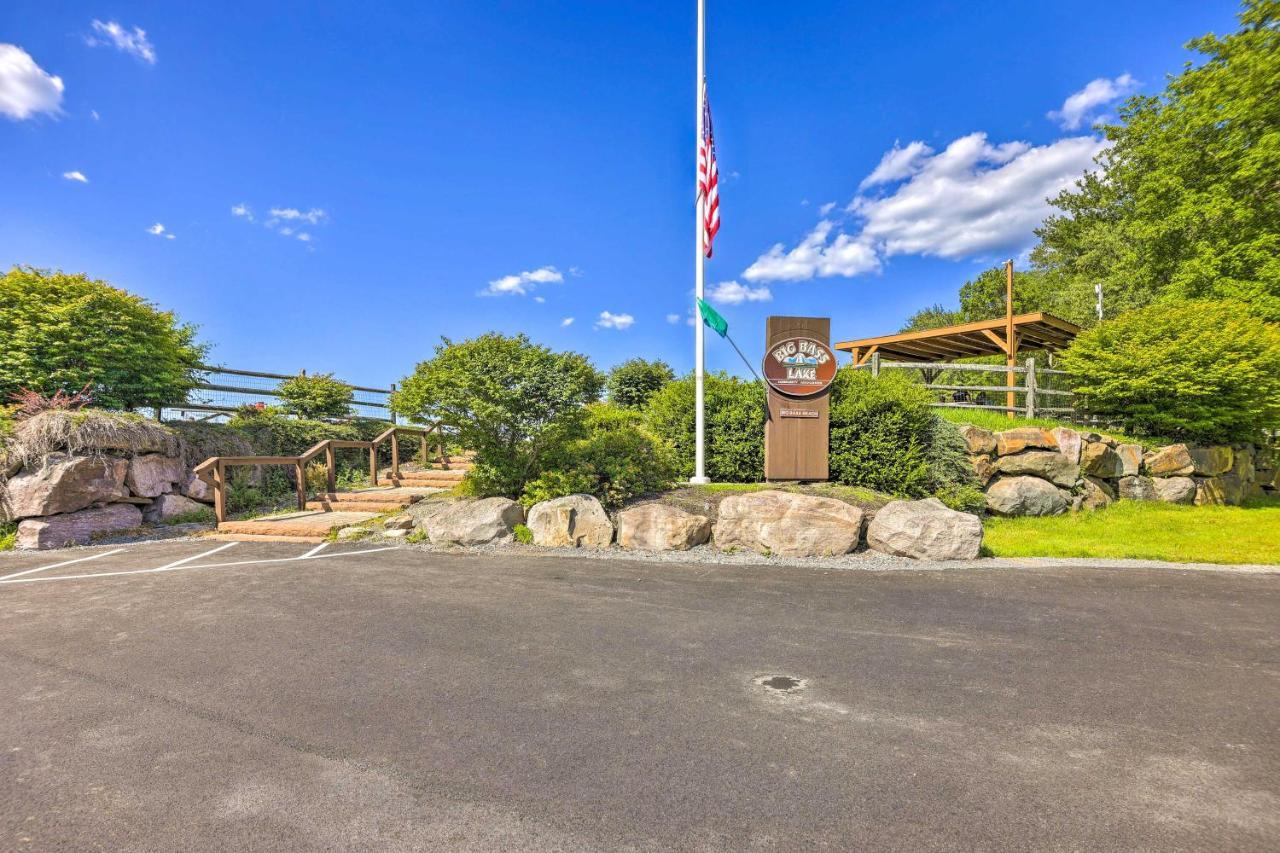 Getaway With Pool, Tennis Court And More! * Gouldsboro